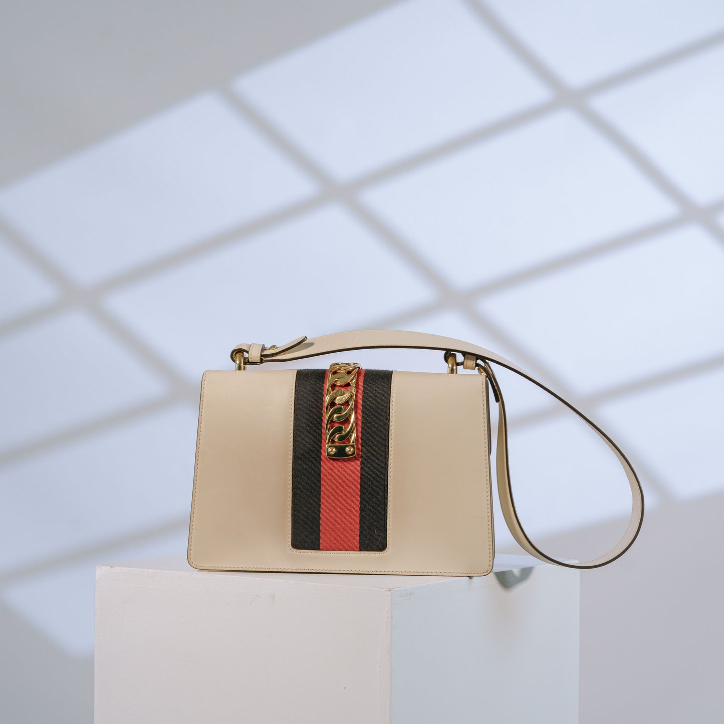 Gucci White Leather Sylvie Medium Shoulder Bag