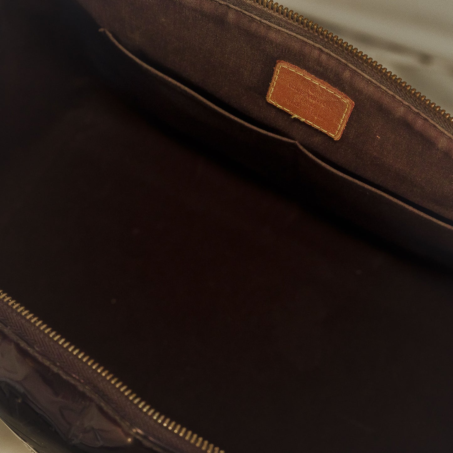 Louis Vuitton Blanc Corail Monogram Vernis Sherwood PM Bag