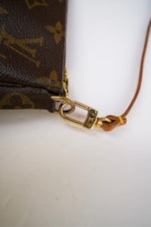 louis vuitton pochette